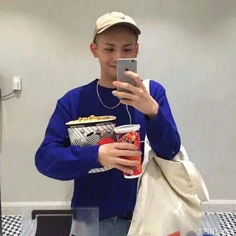 裴忠荣晴