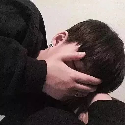董言元芬